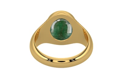 Gold Emerald Ring Fine Quality (R7)