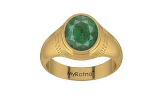 Gold Emerald Ring Fine Quality (R7)