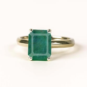 Grand Heritage 925 Sterling Silver Emerald Stone Ladies’ Ring