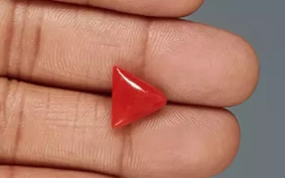 Italian Red Coral - 4.64 Carat Limited Quality TC-5366