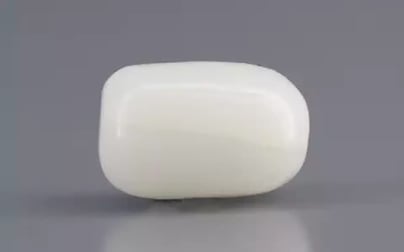 Italian  White Coral - 2.75 Carat Prime Quality WC-7603