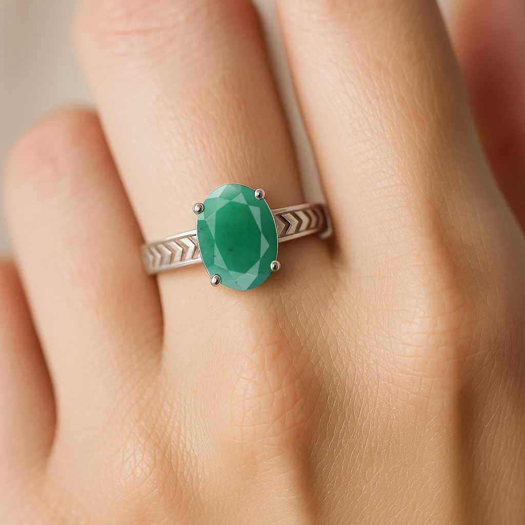 Modern Sterling Silver Emerald Gemstone Women’s Ring