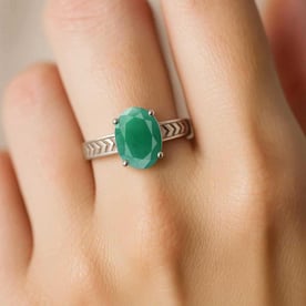 Modern Sterling Silver Emerald Gemstone Women’s Ring