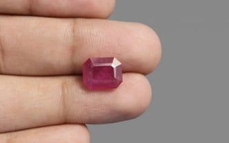Mozambique Ruby - 4.66 Carat Prime Quality BR-7179