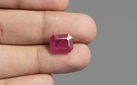 Mozambique Ruby - 4.66 Carat Prime Quality BR-7179