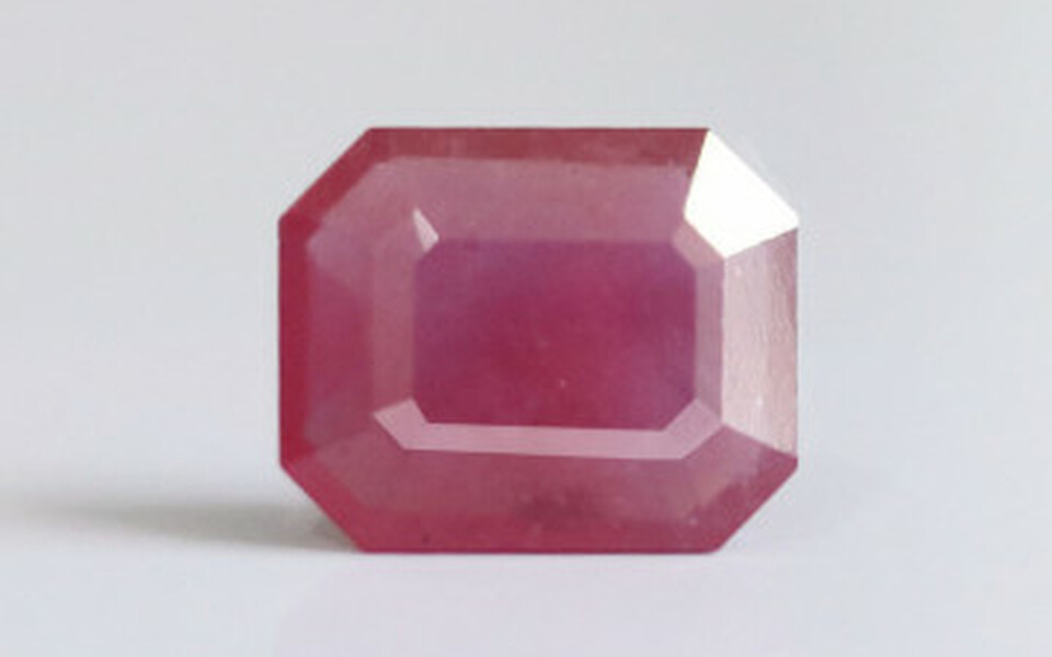 Mozambique Ruby - 4.66 Carat Prime Quality BR-7179