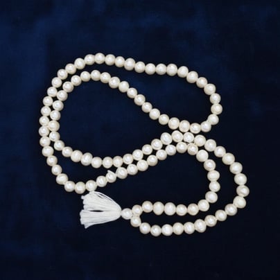Natural Pearl (Moti) Jaap Mala 108 Beads for Meditation or Prayer