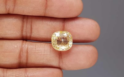 Natural Yellow Topaz - 11.96 Carat Fine Quality YT-25007