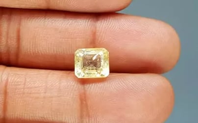 Natural Yellow Topaz - 4.25 Carat Limited Quality YT-25087
