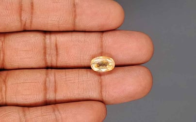 Natural Yellow Topaz - 4.55 Carat Limited Quality YT-25161