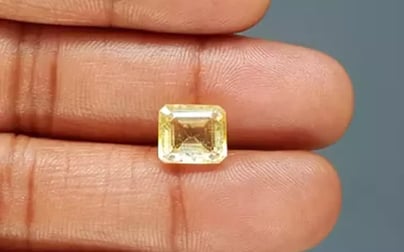 Natural Yellow Topaz - 4.58 Carat Rare Quality YT-25038