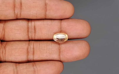 Natural Yellow Topaz - 5.97 Carat Limited Quality YT-25150