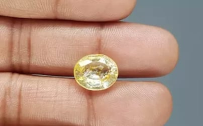 Natural Yellow Topaz - 7.79 Carat Rare Quality YT-25056