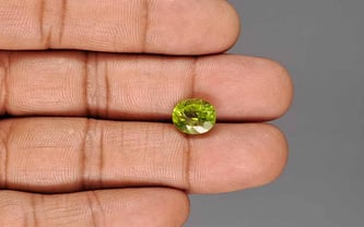 Peridot - 3.97 Carat Prime Quality PDT-14563