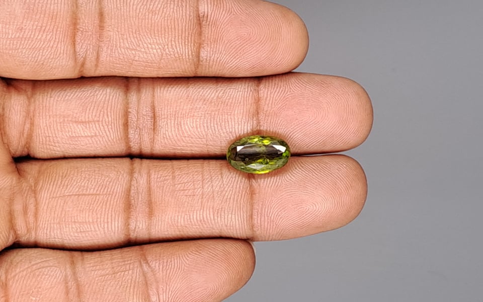 Peridot - 4.24 Carat Limited Quality PDT-14525