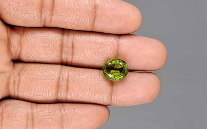 Peridot - 7.20 Carat Prime Quality PDT-14560