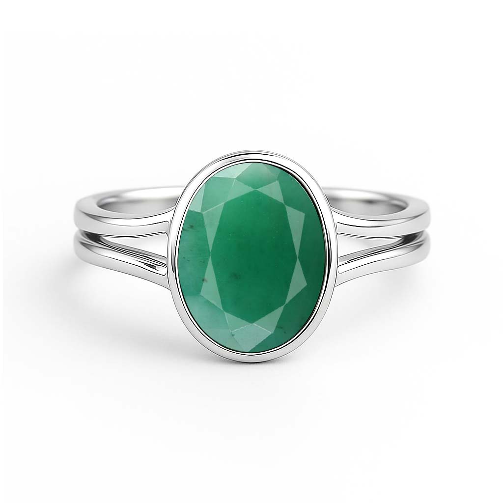 Premium Crafted Sterling Silver Emerald Ring for Women