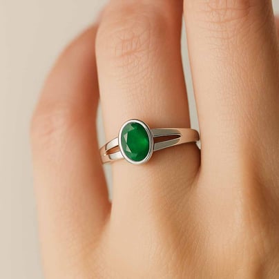 Premium Royal Sterling Silver Emerald (Panna) Ring for Her