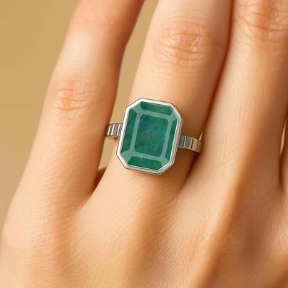 Royal Collection Sterling Silver Emerald Ring for Women