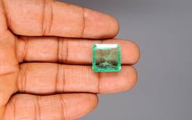 Russian Emerald - 20.22 Carat Rare Quality EMD-10123