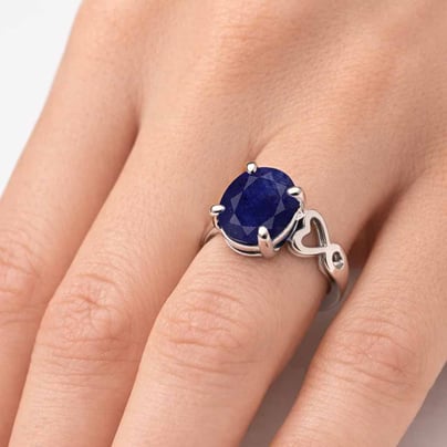 Silver Heart Bend Blue Sapphire Ring For Ladies