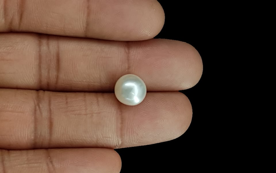 South Sea Pearl - 5.92 Carat Prime Quality SSP-8671