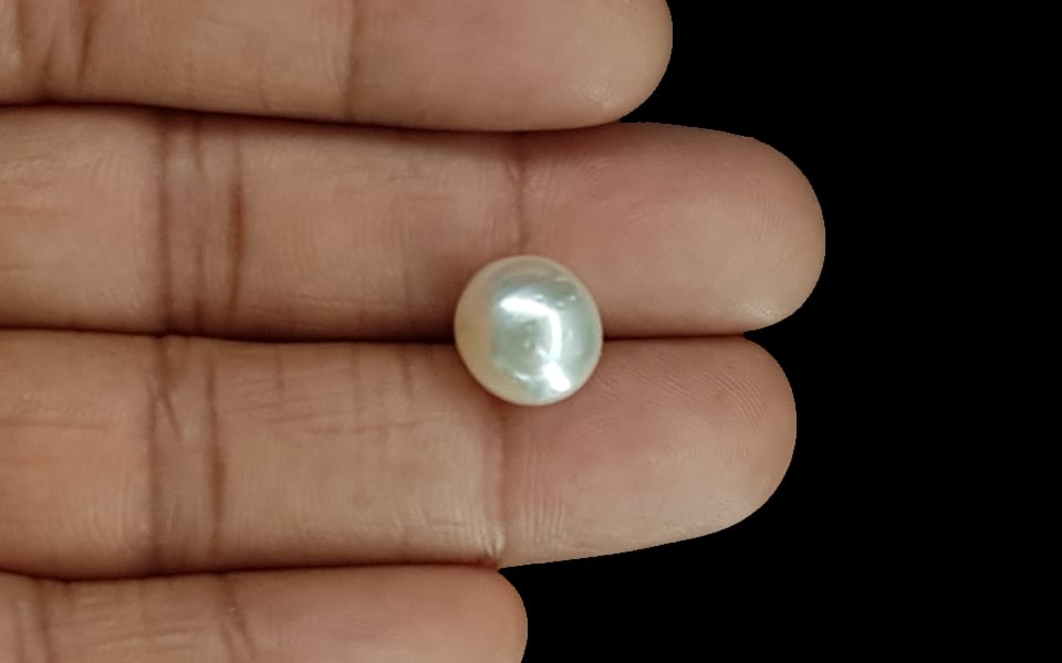 South Sea Pearl - 8.98 Carat Prime Quality SSP-8672