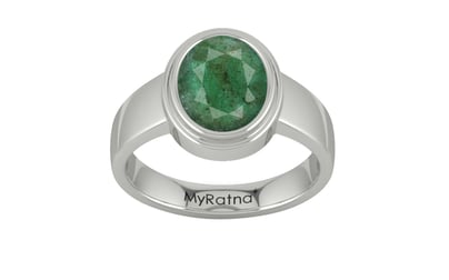 Sterling Silver Emerald Ring Fine Quality (R3)
