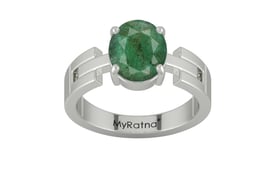 Sterling Silver Emerald Ring Fine Quality (R8)