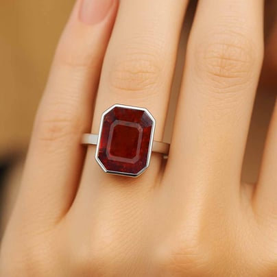 Stylish 925 Sterling Silver Hessonite Gomed Gemstone Ring For Female