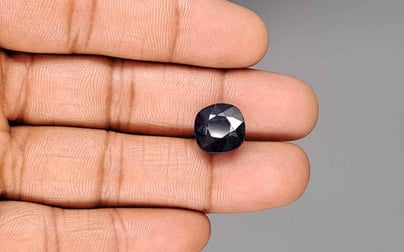 Thailand Blue Sapphire - 11.75 Carat Prime Quality GFBS-20149
