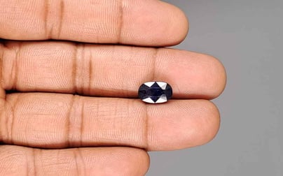 Thailand Blue Sapphire - 3.90 Carat Prime Quality GFBS-20120