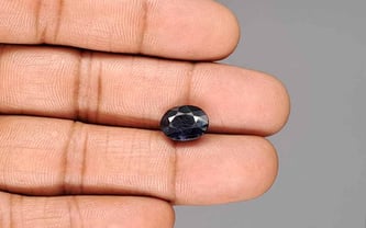 Thailand Blue Sapphire - 5.24 Carat Fine Quality GFBS-20127