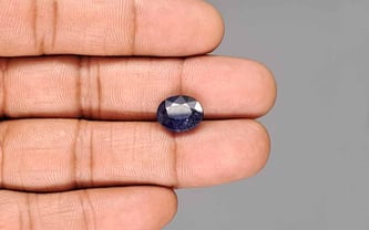 Thailand Blue Sapphire - 5.74 Carat Fine Quality GFBS-20167