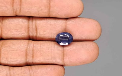 Thailand Blue Sapphire - 6.60 Carat Fine Quality GFBS-20145