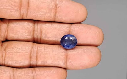 Thailand Blue Sapphire - 7.60 Carat Rare Quality GFBS-20184