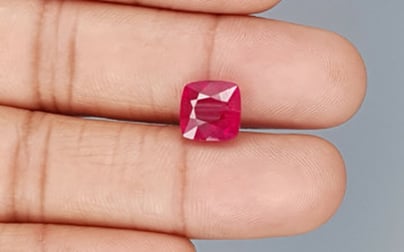 Thailand Ruby - 4.77 Carat Prime Quality BR-7434