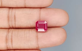 Thailand Ruby - 5.86 Carat Prime Quality BR-7437 