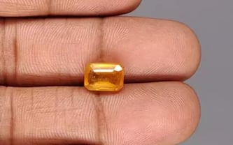 Thailand Yellow Sapphire - 3.88 Carat Prime Quality BYSGF-12124