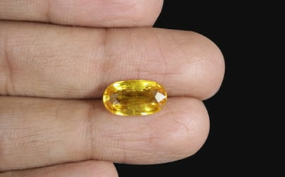 Thailand Yellow Sapphire - 4.05 Carat Limited Quality BYS-6735