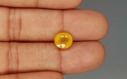 Thailand Yellow Sapphire - 4.07 Carat Prime Quality BYSGF-12060
