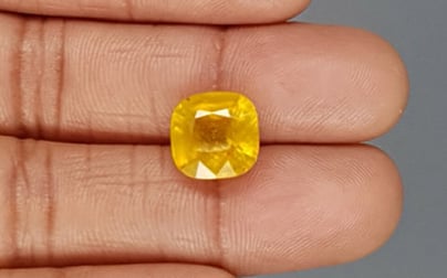 Thailand Yellow Sapphire - 8.68 Carat Fine Quality BYSGF-12028