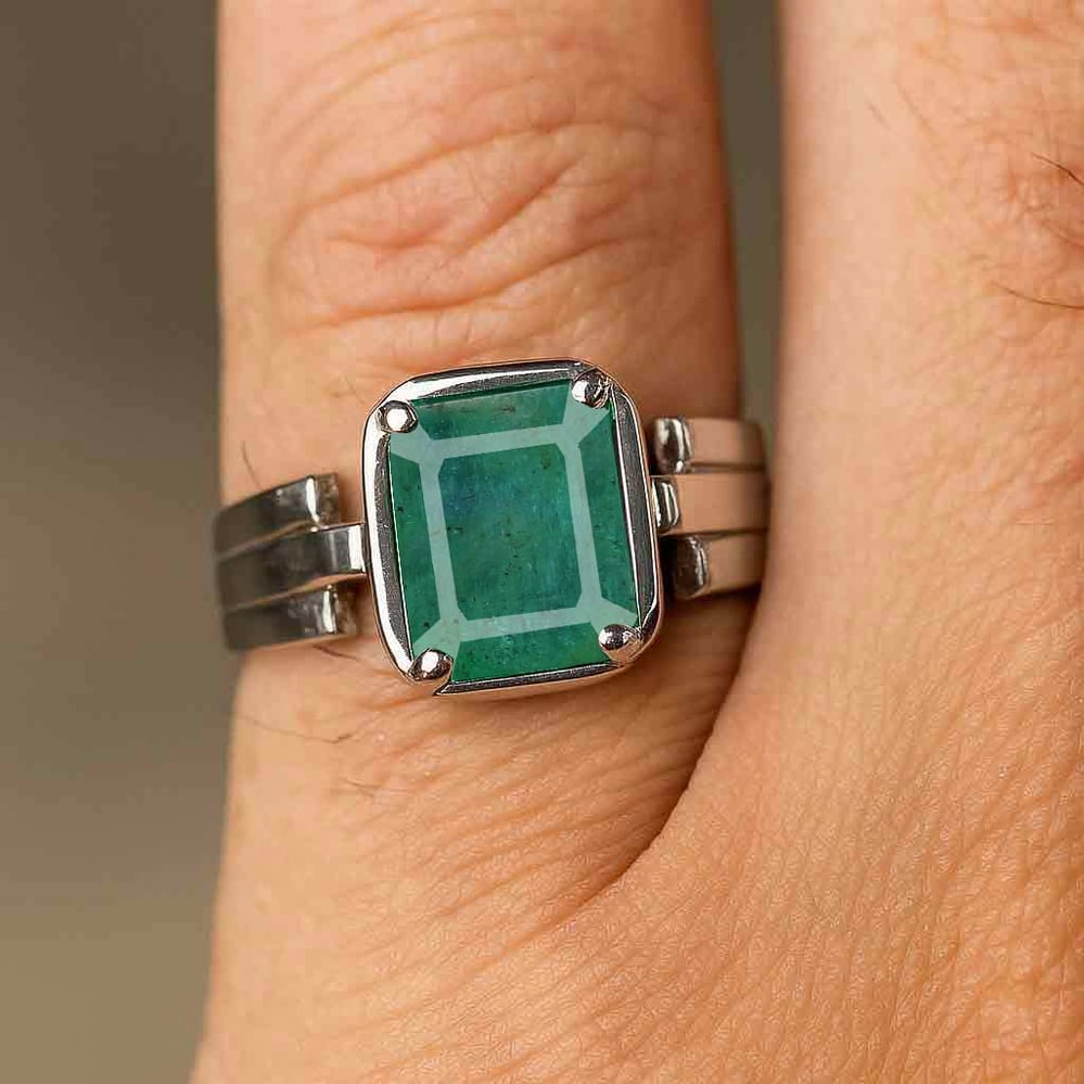 Unique Crafted Sterling Silver Emerald Stone Ring for Men