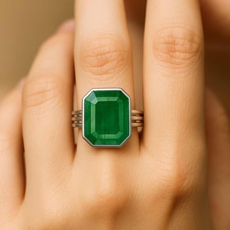 Vintage 925 Sterling Silver Emerald Women’s Ring