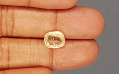 Yellow Sapphire - 3.03 Carat (Ceylon) Prime Quality CYS-3818
