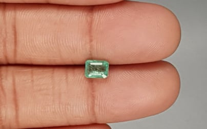 Zambian Emerald - 0.98 Carat Limited Quality EMD-9475