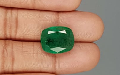 Zambian Emerald - 12.77 Carat Limited Quality EMD-9522