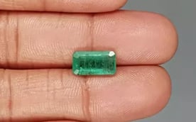 Zambian Emerald - 2.88 Carat Prime Quality EMD-9585
