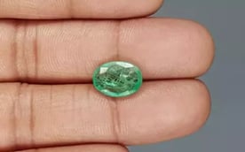 Zambian Emerald - 3.30 Carat Prime Quality EMD-9767