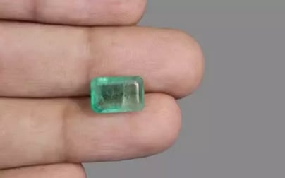 Zambian Emerald - 3.32 Carat Prime Quality EMD-9343